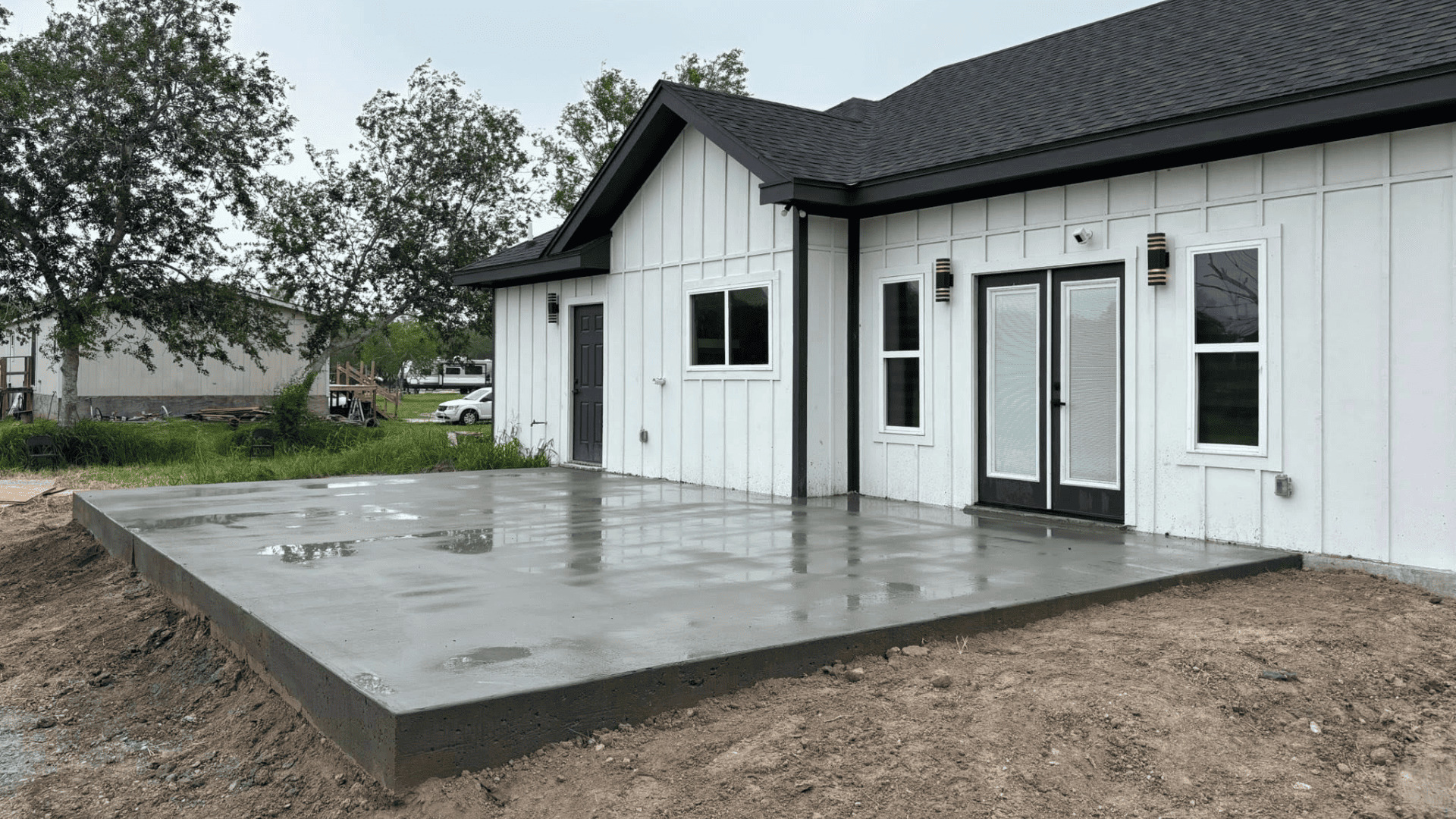 Finished concrete patio